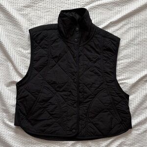 PACKABLE Light Weight Women’s Black Quilted Vest